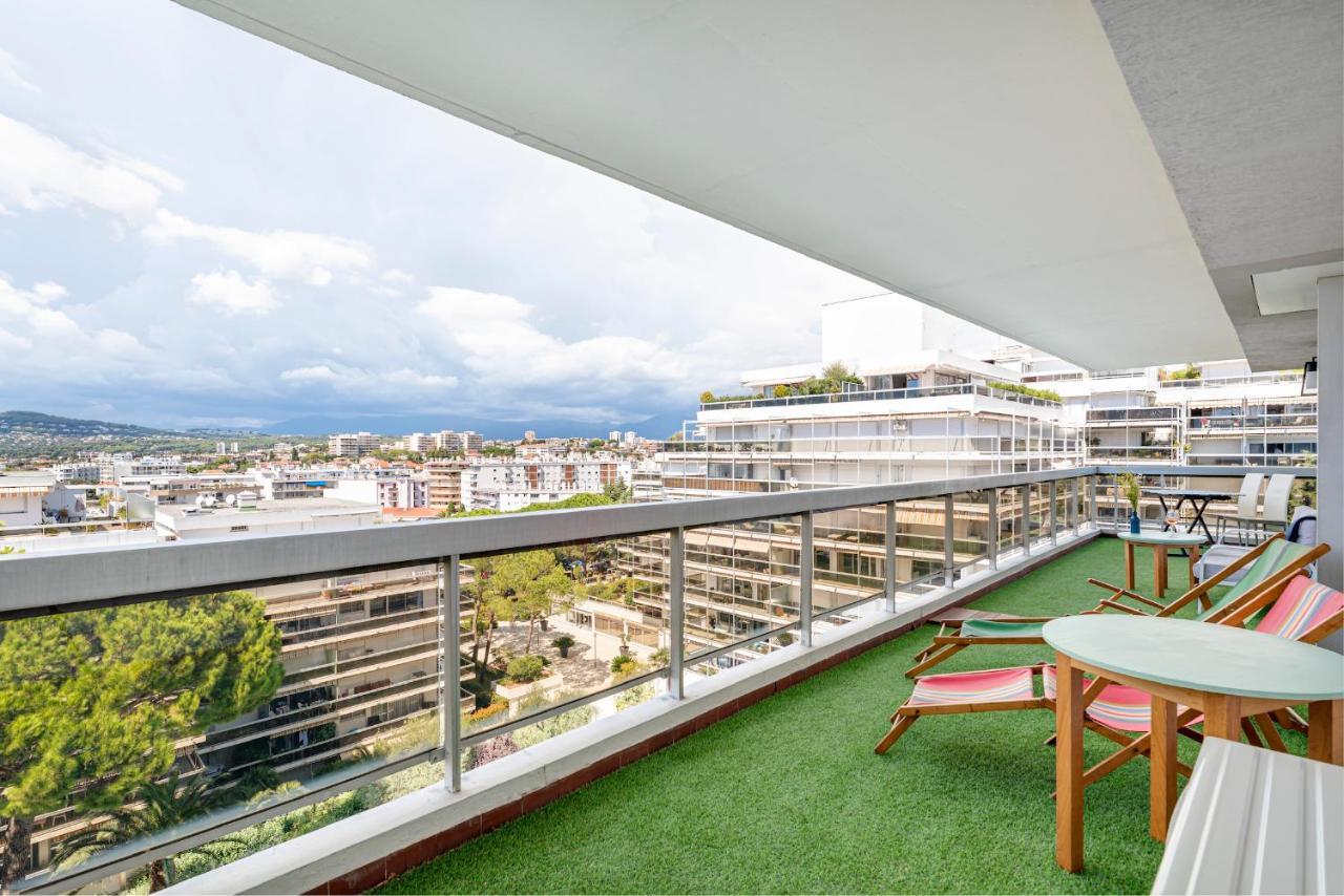 Coup De Coeur! Vue Mer! Terrasse Dangle! Antibes Esterno foto