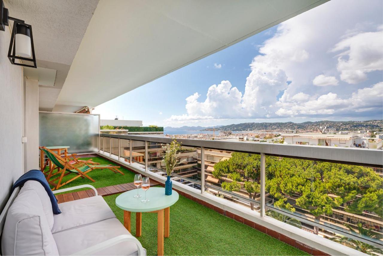 Coup De Coeur! Vue Mer! Terrasse Dangle! Antibes Esterno foto